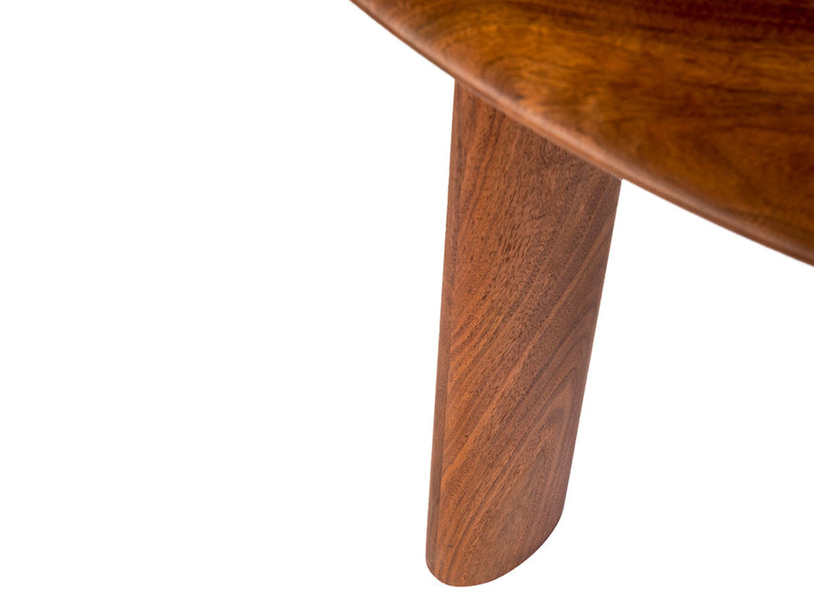 Cochi round dining table