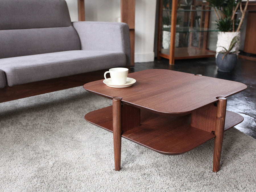 Cochi living table