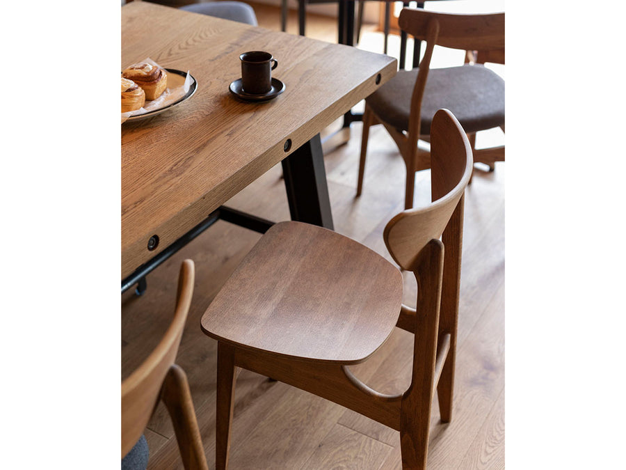 Feld Dining Chair