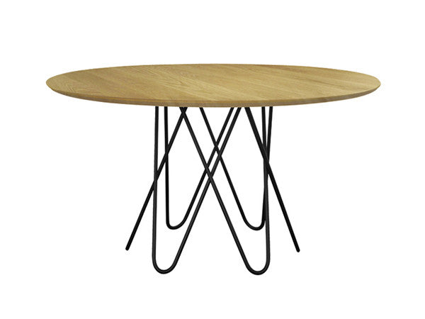 AURELIA dining table