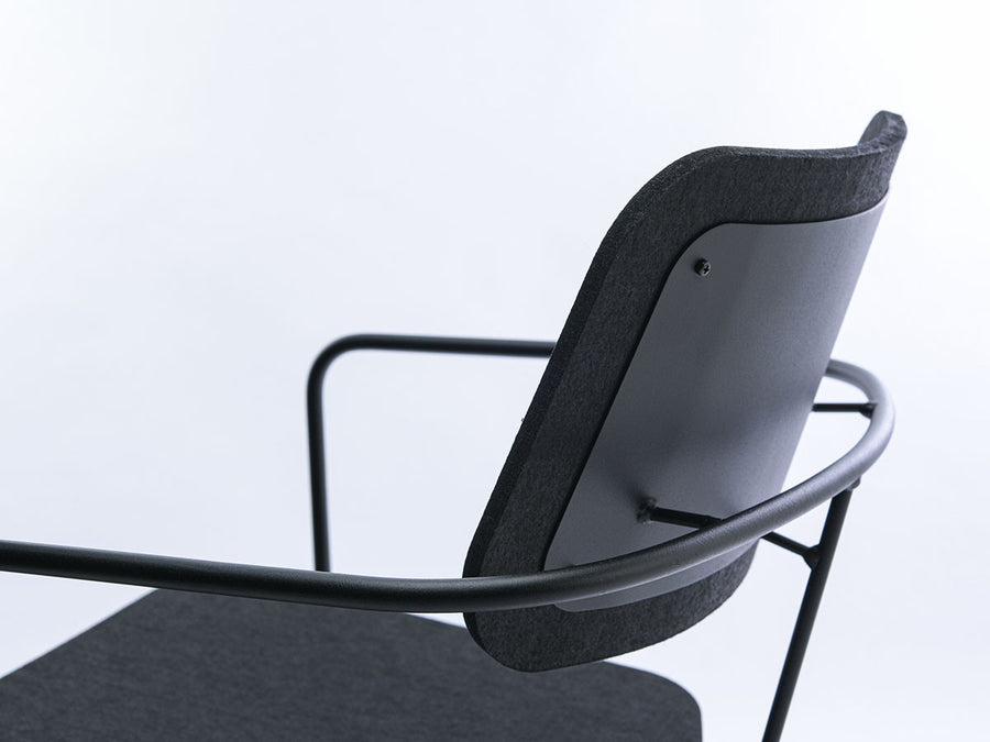 WORKER LOUNGE CHAIR