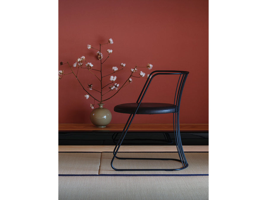 TSUZUMI CHAIR