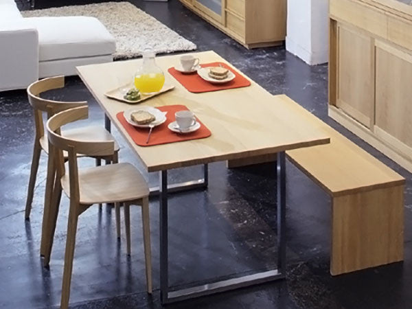 MESICK dining table