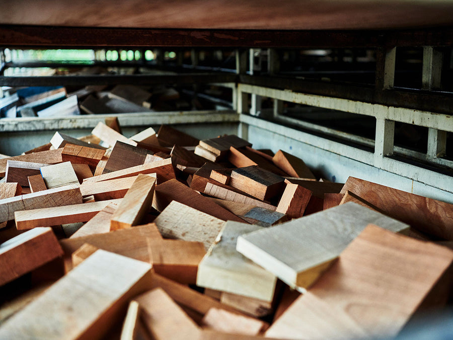 ISHINOMAKI STOOL by Karimoku