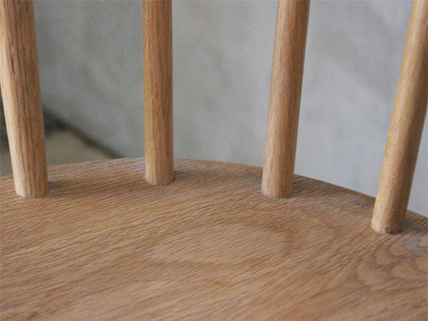 Half round chair