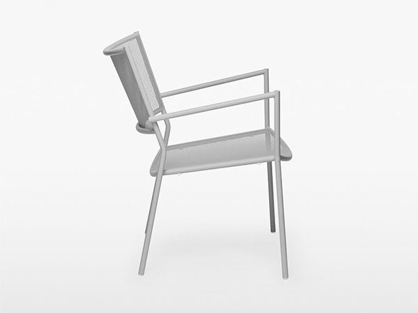 JIG MESH EASY CHAIR