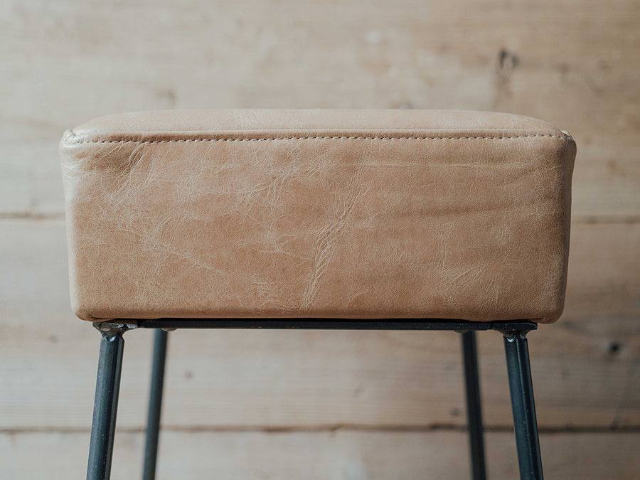 LOAF STOOL low