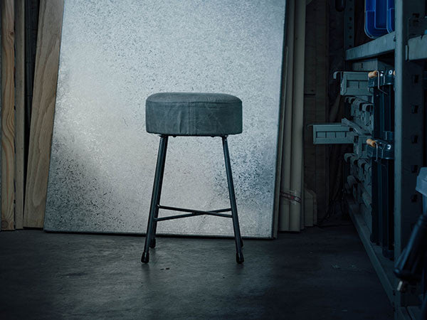 CANVAS STOOL low