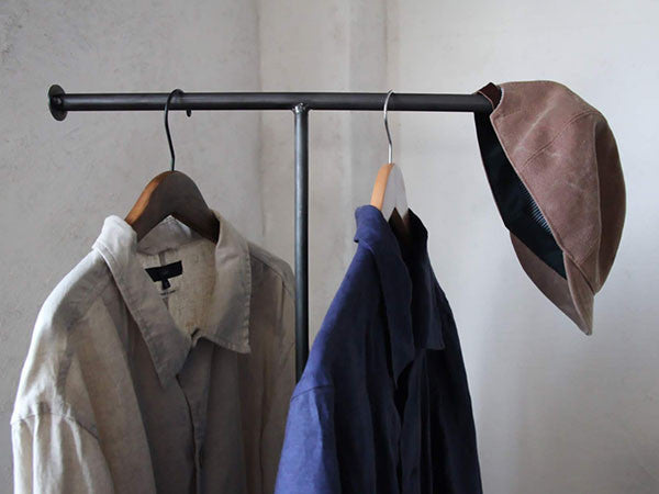 COAT HANGER RACK