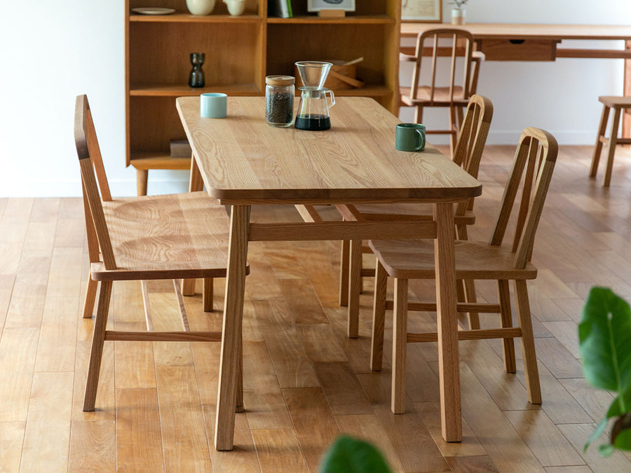 Dining Table M