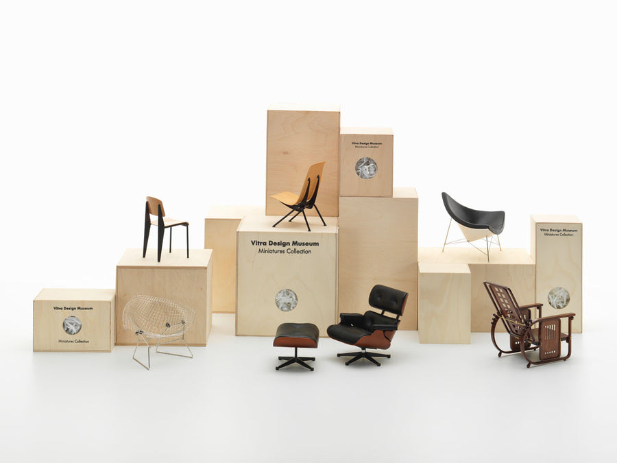 Miniatures Collection Standard Chair