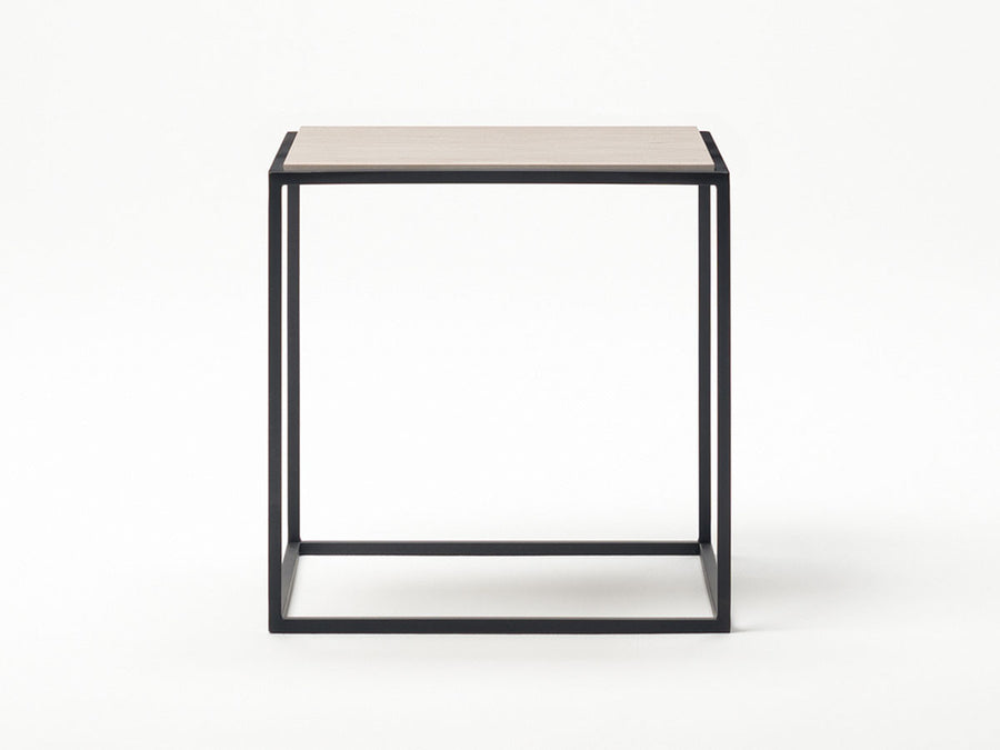 AERO SIDE TABLE / STONE