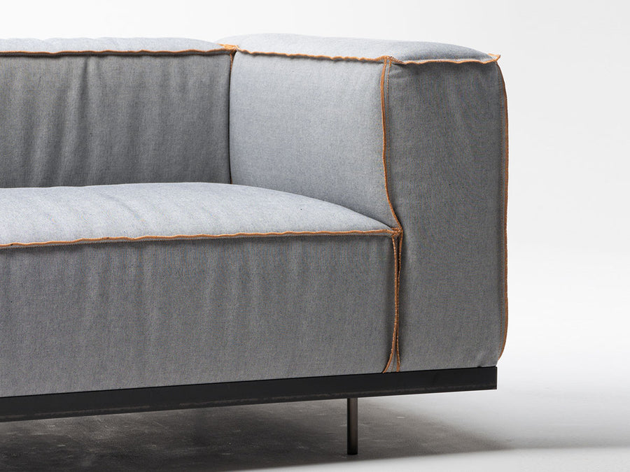 HEATH SINGLE ARM SOFA / DENIM