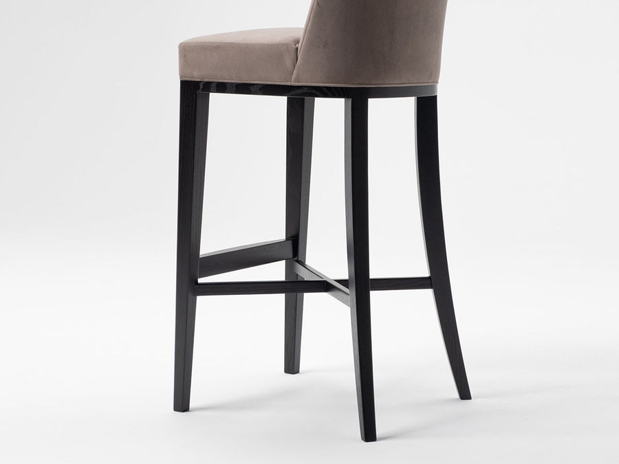 STOMP BAR STOOL