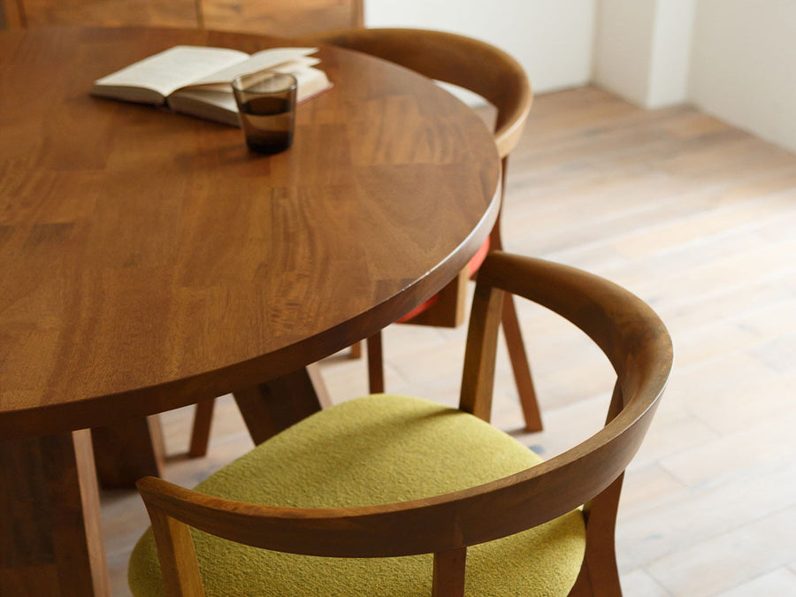 CIRCLE DINING TABLE 112