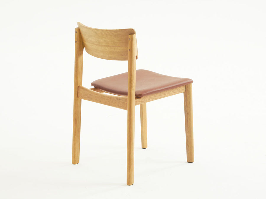 POISE chair