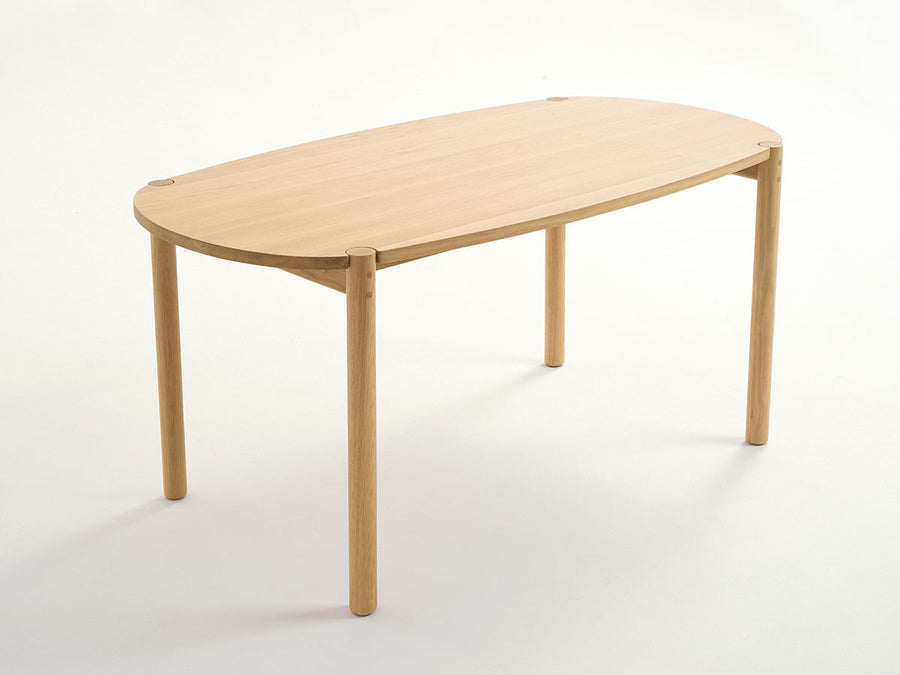 COVE 160 dining table