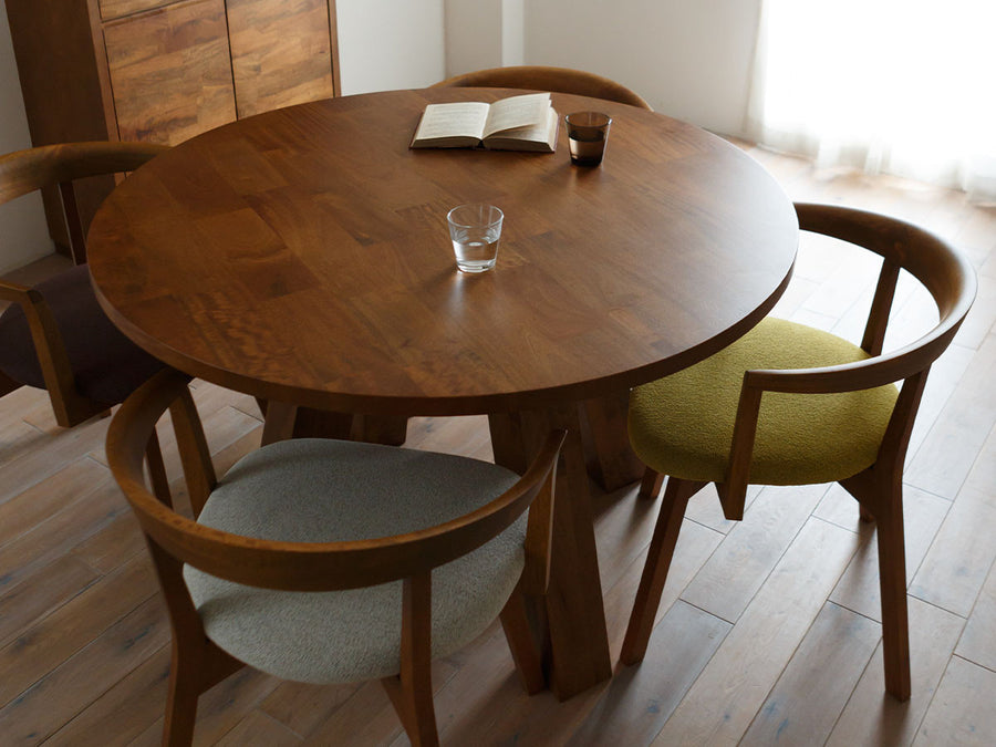 CIRCLE DINING TABLE 112