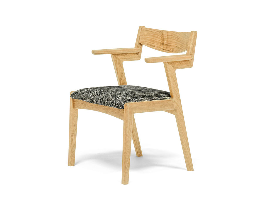 Gaina Chair