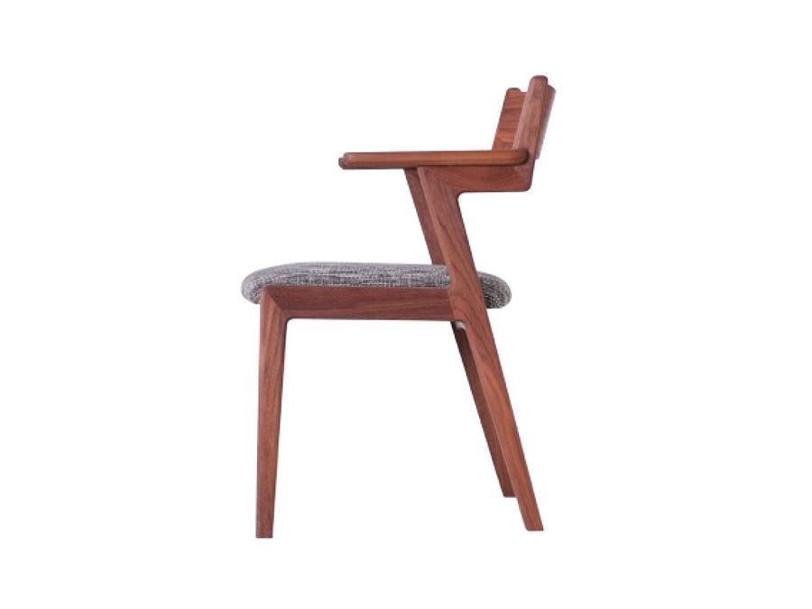 Gaina Chair