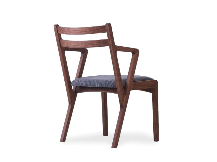 Komai Chair