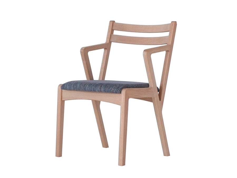 Komai Chair