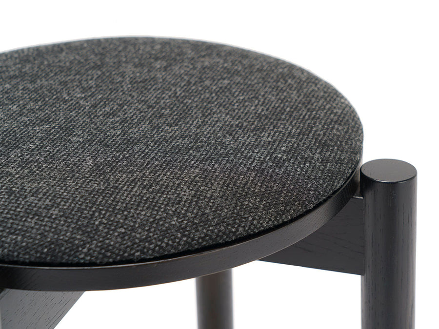 CASTOR STOOL PLUS PAD