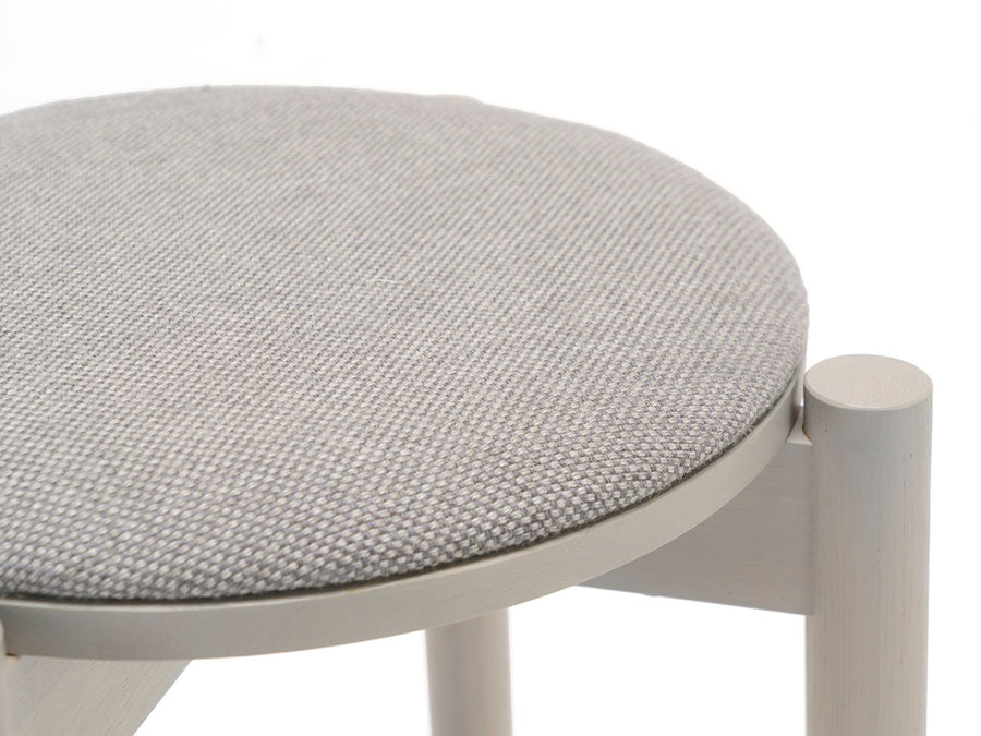 CASTOR STOOL PLUS PAD