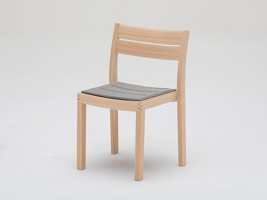 WK Chair 01