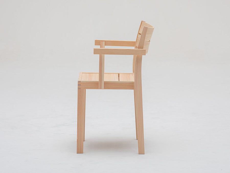 WK Armchair 01