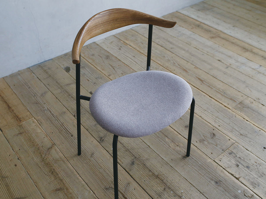 ATOM CHAIR