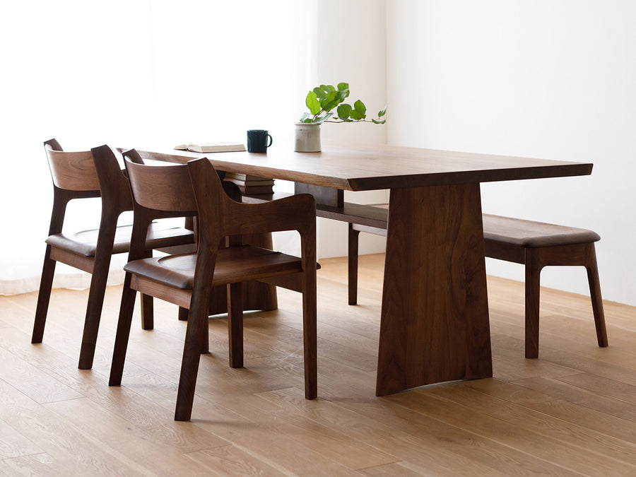 NATURA Dining Table