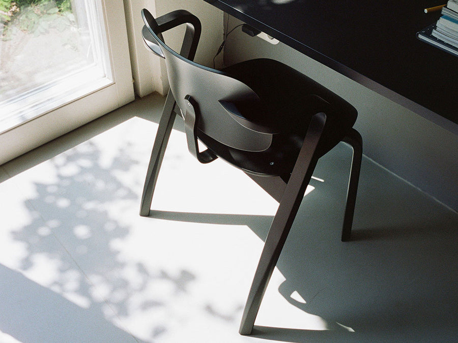 ASLAK CHAIR