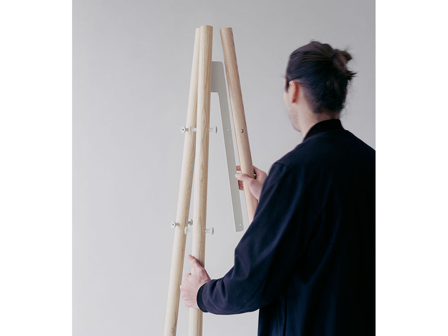 KIILA COAT STAND