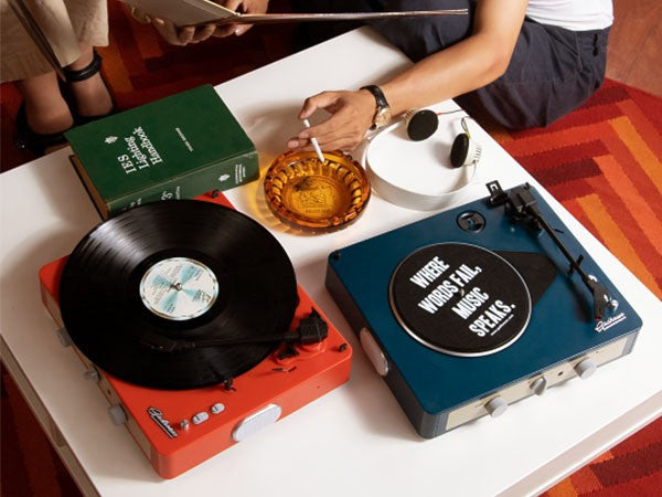 Gadhouse BRAD RETRO RECORD PLAYER