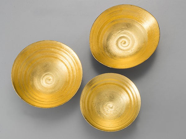 Genuine Gold Leaf Suigetsu Sake Cup