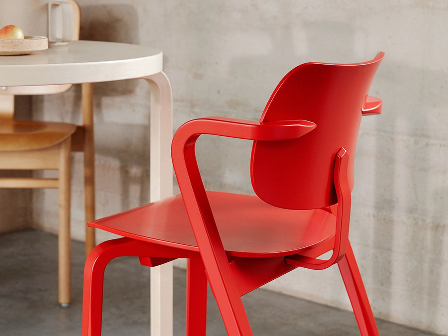 ASLAK CHAIR