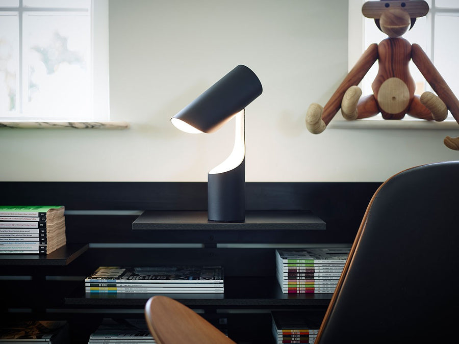 MUTATIO TABLE LAMP