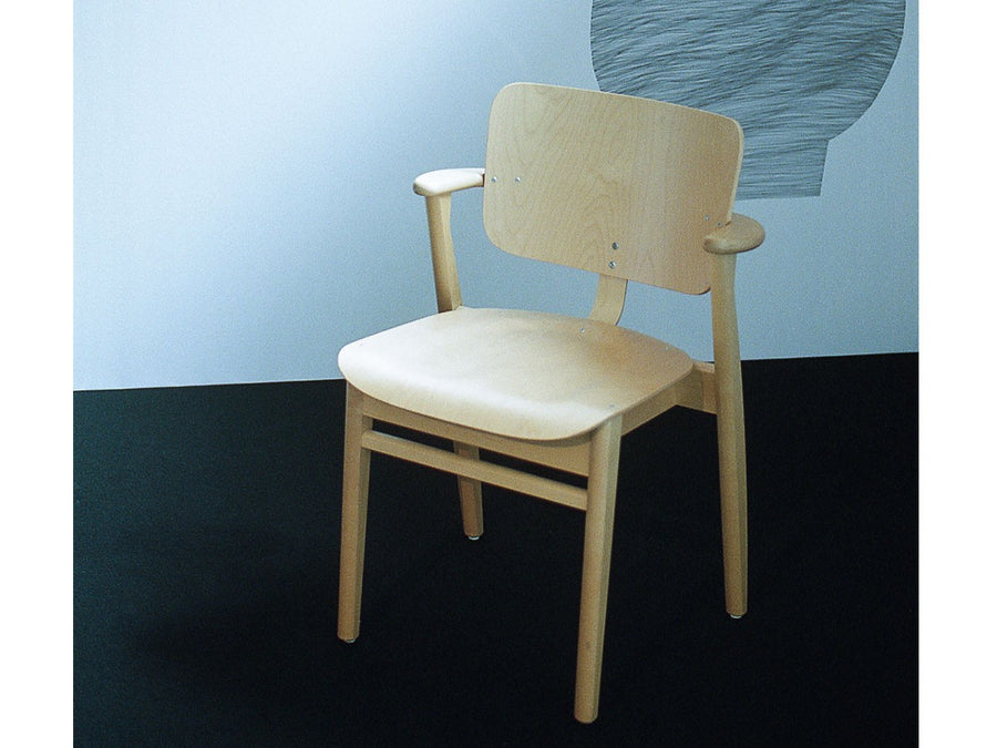 DOMUS CHAIR