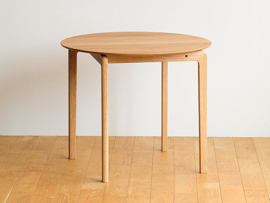 LISCIO CIRCLE DINING TABLE