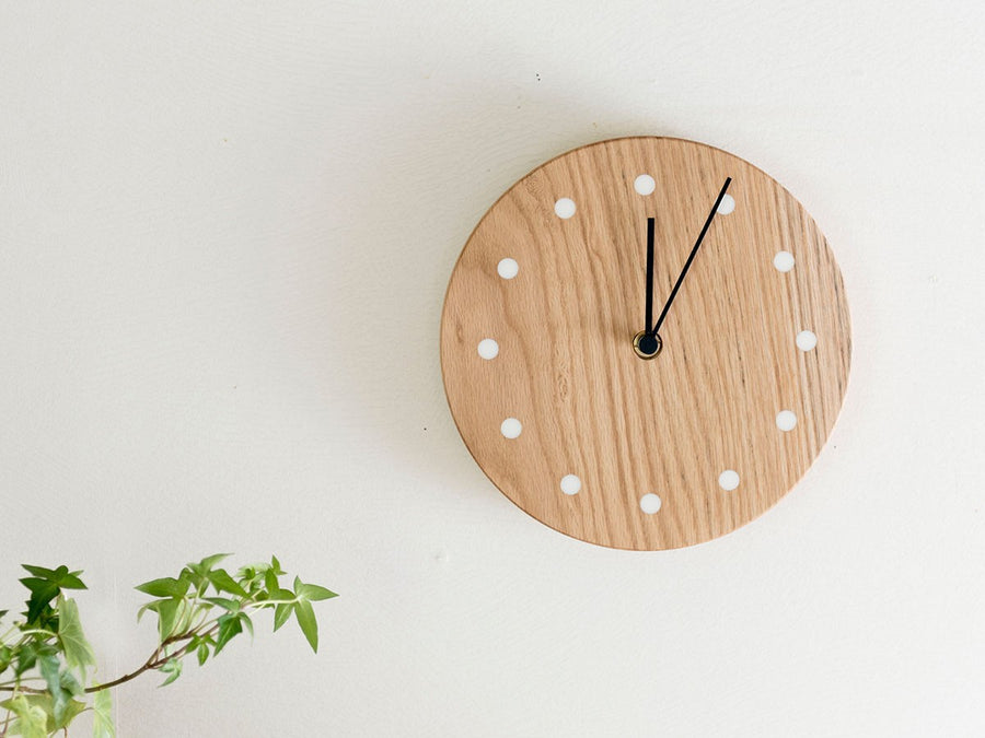 Wall Clock Round