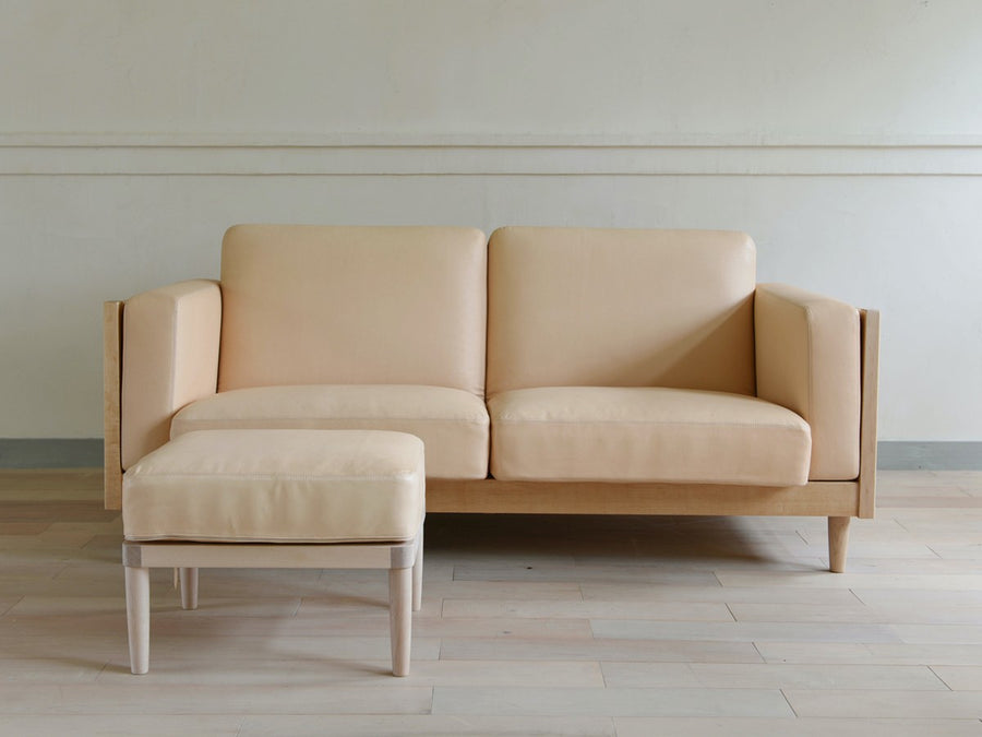 Wood Frame Sofa Classic M