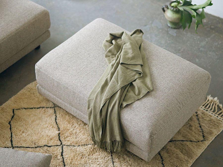 snug. unit sofa ottoman