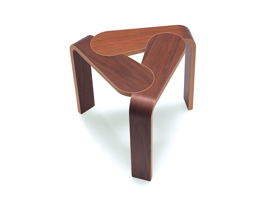 TOMOE stool