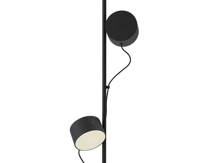 POST FLOOR LAMP