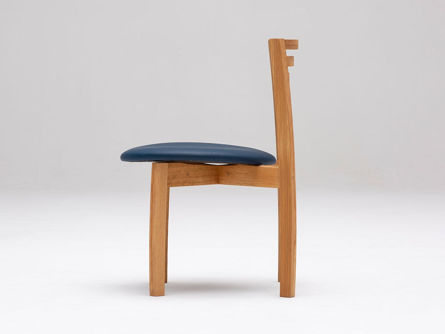 SUNTORY × KARIMOKU TARURU Dining Chair