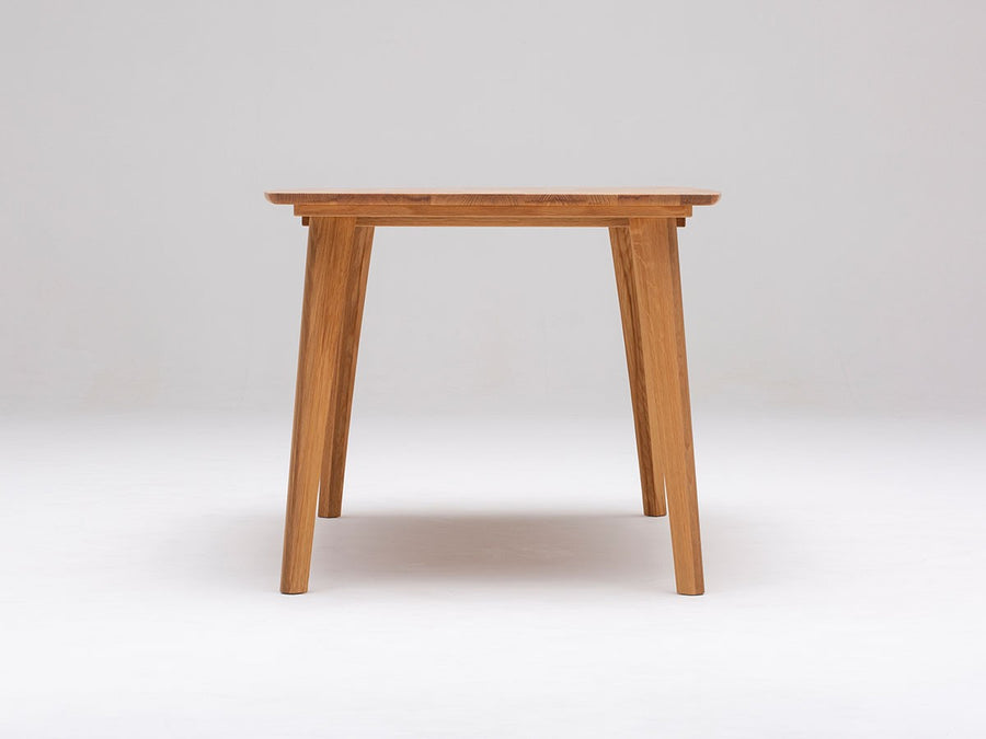 SUNTORY × KARIMOKU TARURU Dining Table