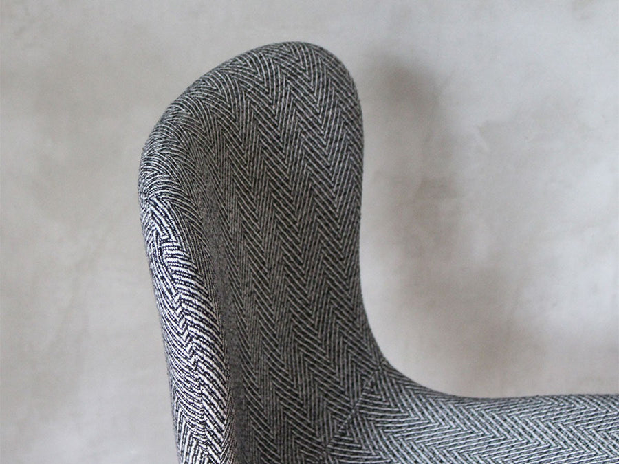 zip design chair herringbone