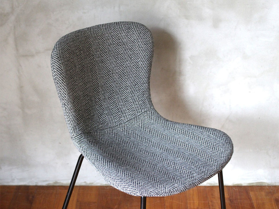 zip design chair herringbone