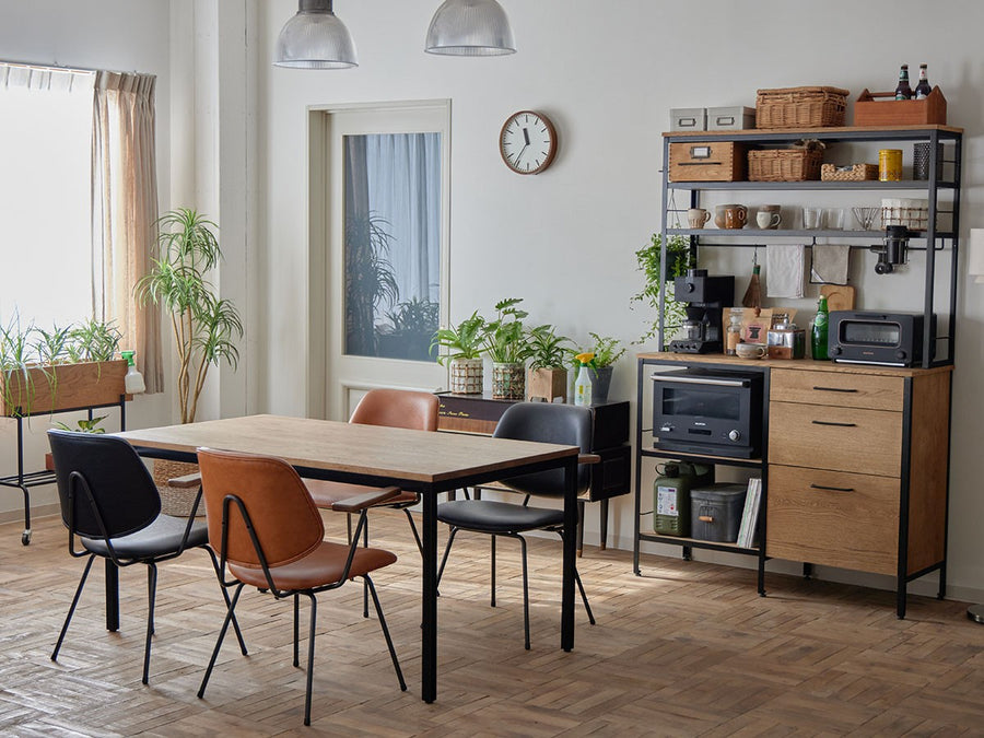 TANK DINNING TABLE